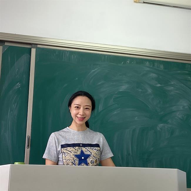 邵岚.jpg 邵岚.jpg