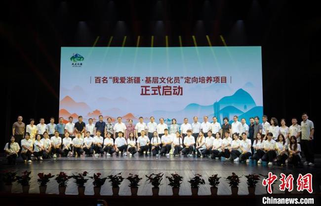 bb002cd3-9c25-4814-9a75-c790e6a2df64_zsite.jpg bb002cd3-9c25-4814-9a75-c790e6a2df64_zsite.jpg